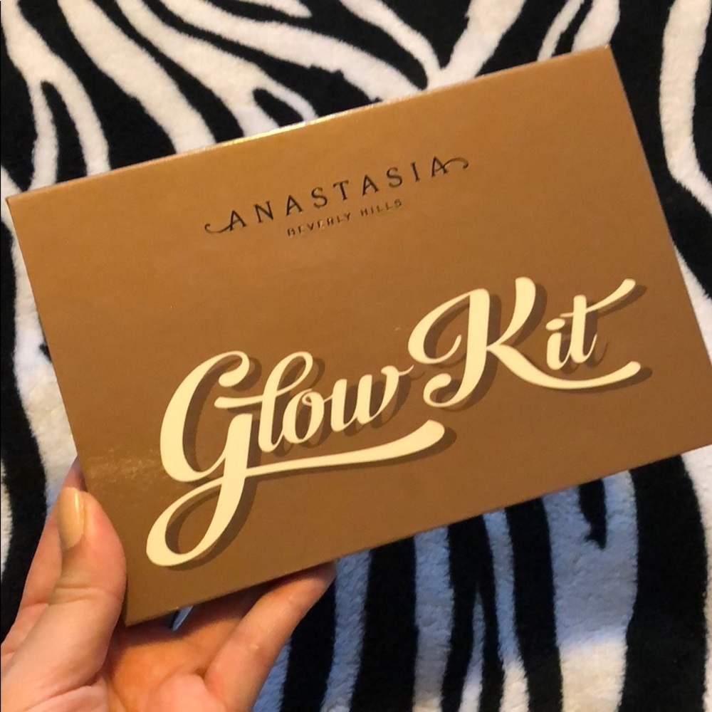 Illuminating palette